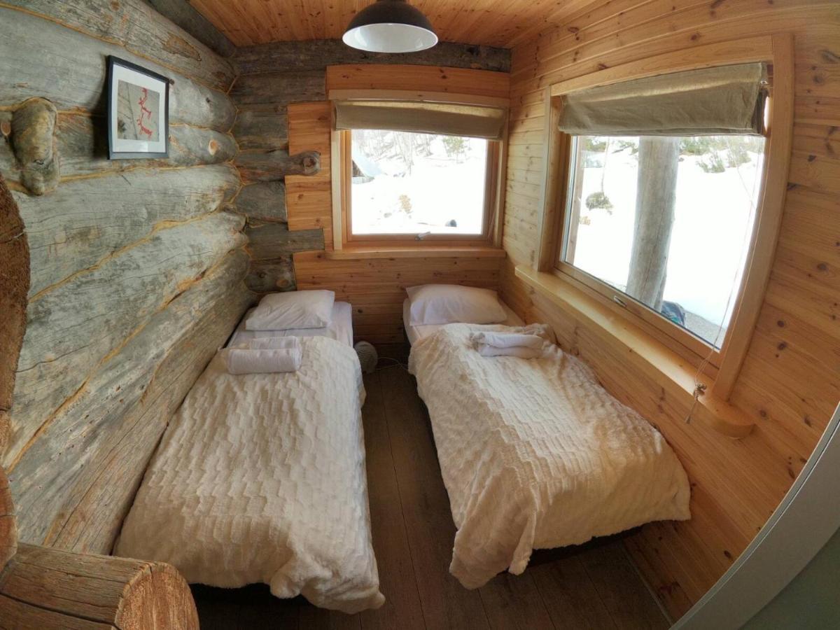 Jarfjord Arctic Aurora Lodge Karpbukt Eksteriør billede